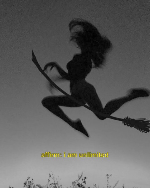 Thumbnail of p-dlvhv6zmomg-43a61e7e51eb4632 3