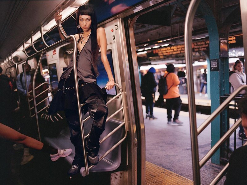 Thumbnail of p-c3rjkdar4k-43d5cf6c540445a9 5