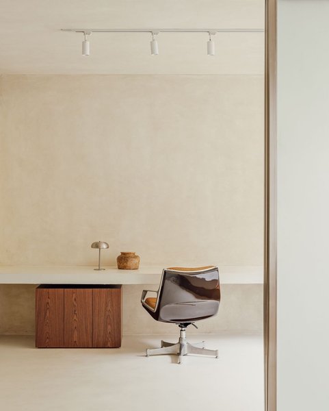 Thumbnail of p-djb0idimied-4538d3be5d104010 3