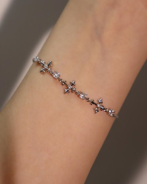 Thumbnail of p-cvebsillyph-45f096534b4a4645 1