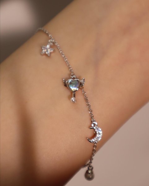 Thumbnail of p-cvebsillyph-45f096534b4a4645 3