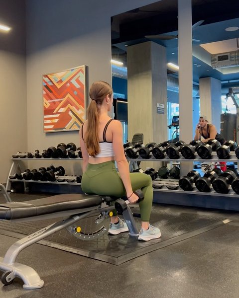 Thumbnail of p-cp78bmmovob-470c0188304a4cca 2