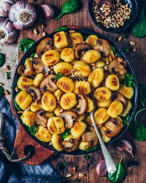 Thumbnail of p-b1tsqu1oluf-47a36b7a14a24f00 0