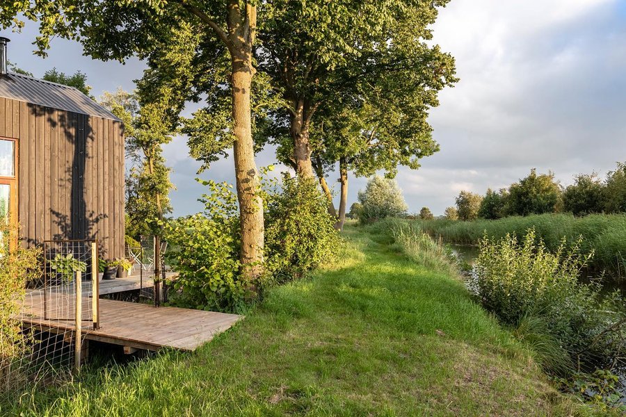 Thumbnail of p-cpcvlbfddfj-47e60ddf6e774a00 3