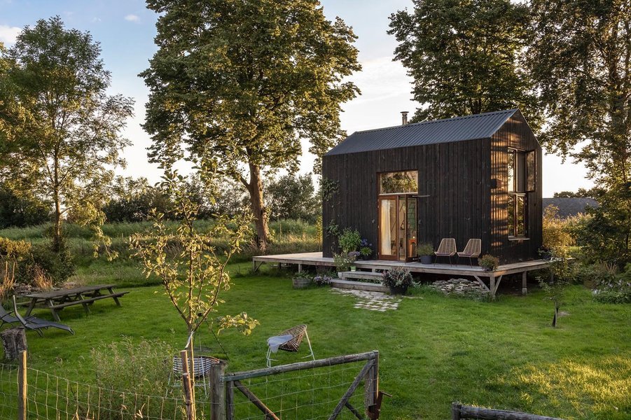 Thumbnail of p-cpcvlbfddfj-47e60ddf6e774a00 4