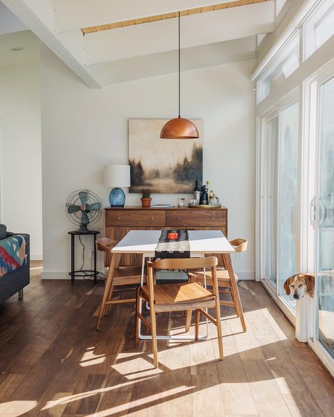 Thumbnail of p-betyevghs0d-491f265746ef48b8 0