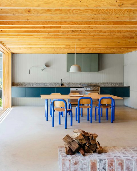 Thumbnail of p-c4s4utwuwhl-49d3f6cb4882454c 1