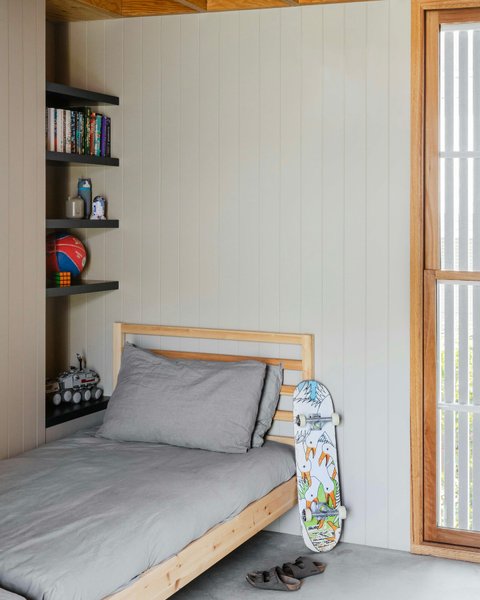 Thumbnail of p-c4s4utwuwhl-49d3f6cb4882454c 6