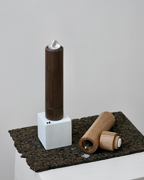 Thumbnail of p-c0b0euxtzfb-4a1a285e4b4f4d9f 2