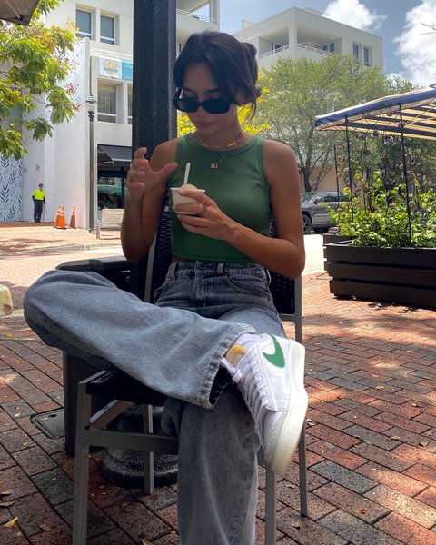 Thumbnail of p-csmgfj0rymd-4a7f4c17dfad4c41 0