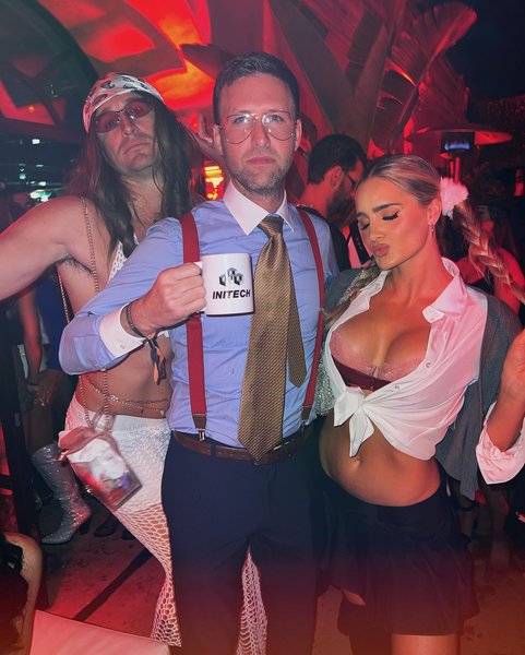 Thumbnail of p-ckwxr1dpsey-4ad2af881e264894 5