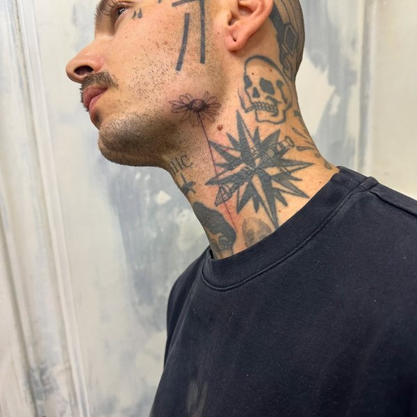 Thumbnail of p-da5kerrnww6-4ae77f3a2fe64e5b 1