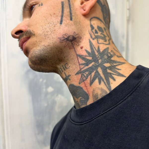 Thumbnail of p-da5kerrnww6-4ae77f3a2fe64e5b 3