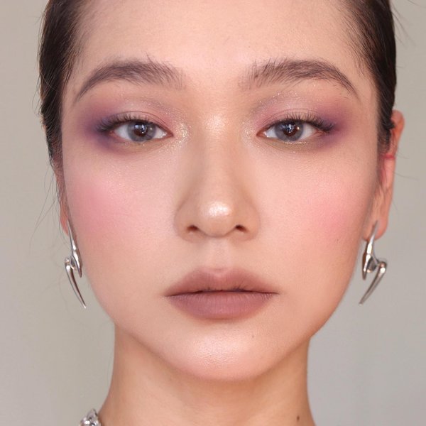 Thumbnail of p-cbbvyyjj3gg-4b00b879a0444d2c 2