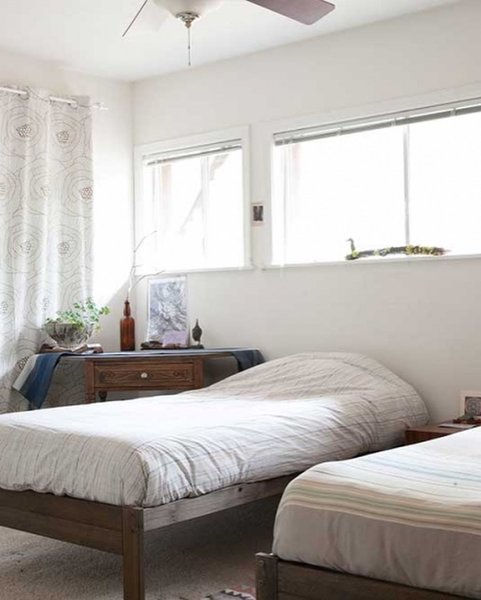 Thumbnail of p-b8crowagyho-4c298a2485ba4ff2 8