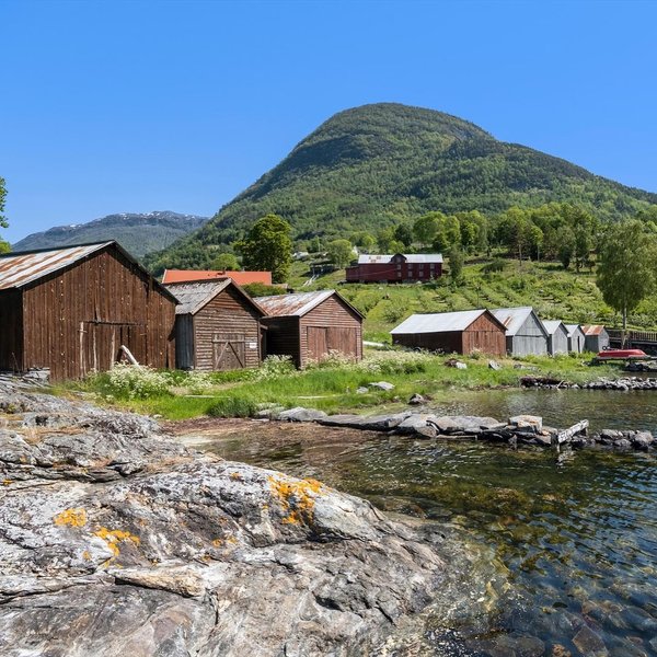 Thumbnail of p-cteuwpuud9f-4da3da97282a4f98 7