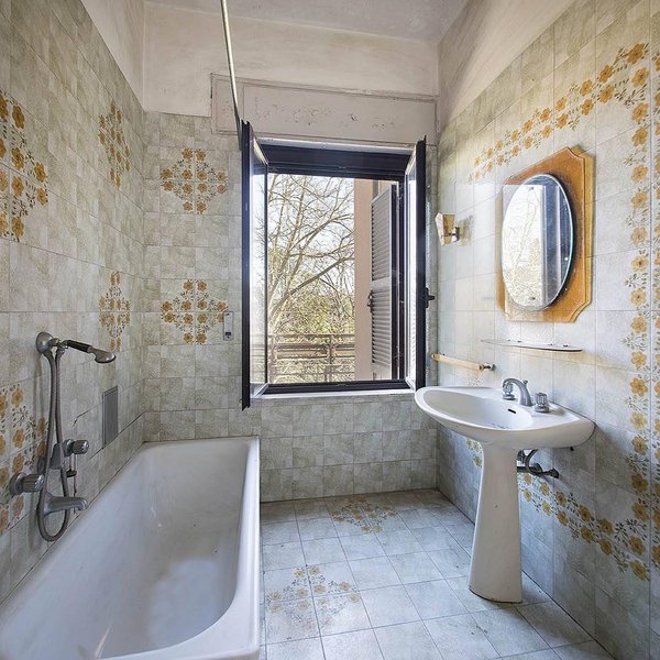 Thumbnail of p-crbgbthuzjr-4e58b4bb01174c13 8