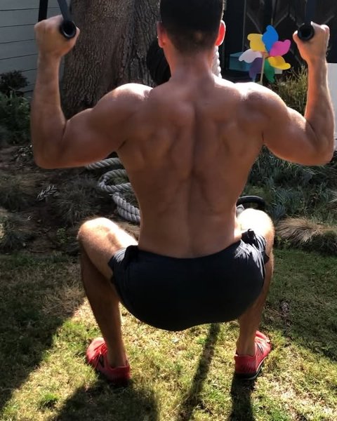 Thumbnail of p-bpxapqwfsss-4fdc7b44af6f46f0 1