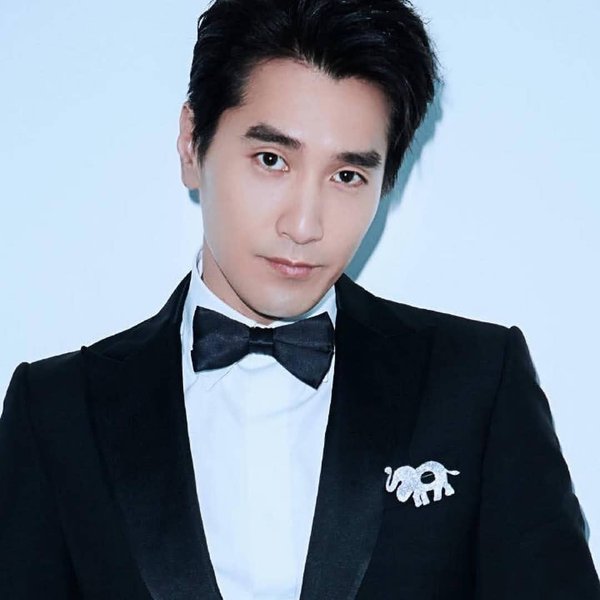 Thumbnail of cm-ziy6fip0-50bea77ea8234f96 2