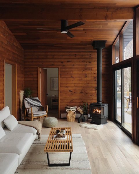 Thumbnail of p-cyjd6kagibc-51aeea598ec84cf6 0