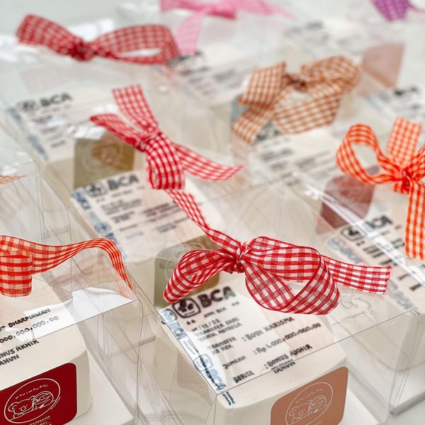 Thumbnail of p-cmrjxbmp48s-51c2419355f24b13 3