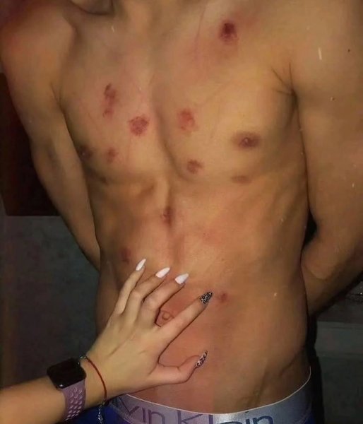 Thumbnail of p-c9bdptygk9g-5352da9a722d4e16 0