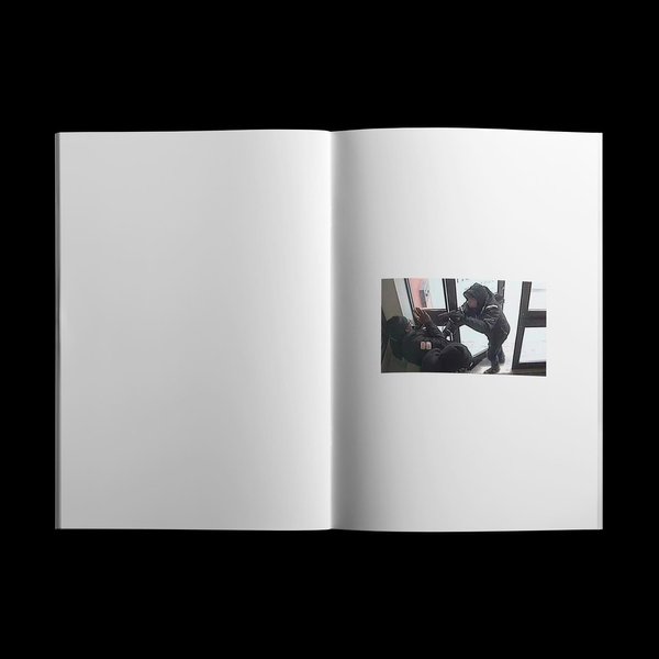 Thumbnail of b-2ck7jh1b-538be43f7e514743 2