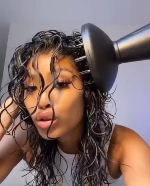 Thumbnail of p-cxmz7heognv-53b77fcd5c094f52 0