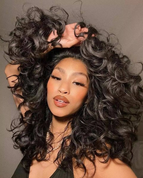 Thumbnail of p-cxmz7heognv-53b77fcd5c094f52 2