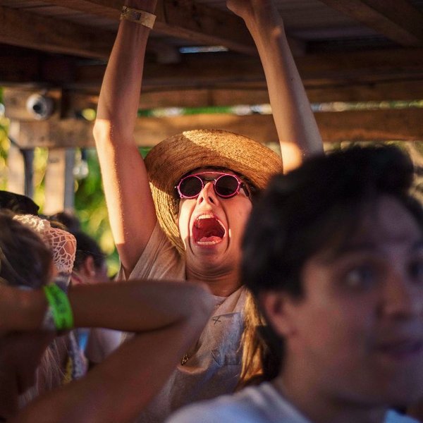 Thumbnail of bg9c-jlhfqh-542f1cac9f0c441e 0