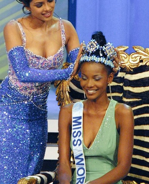 Thumbnail of da-axewpbqh-546922e8035c43bb 1