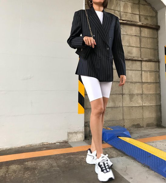 Thumbnail of p-bmyzyjlhqal-54c75cad0a4f4c9e 0