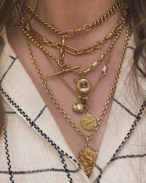 Thumbnail of c4mxyzqov-m-569ff07656c04a93 0