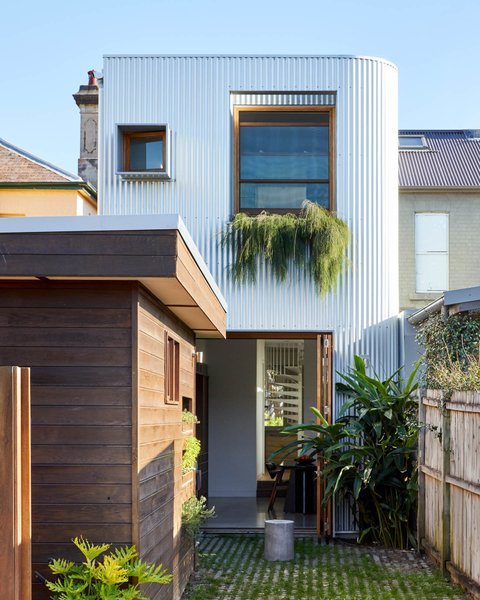 Thumbnail of daug-qtptaf-578d505094124e64 0