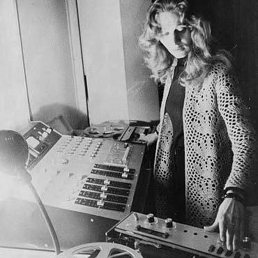 Thumbnail of p-cqx8uijuuee-586f3089641d4532 2