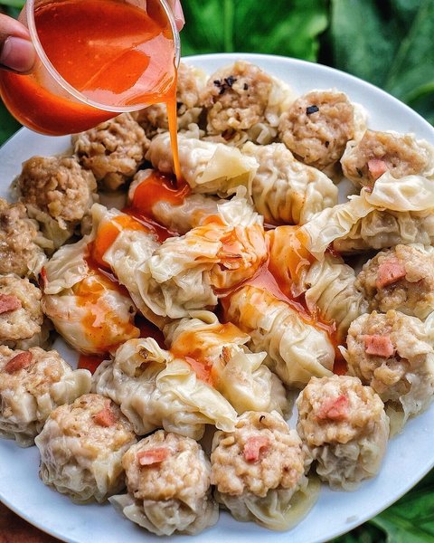 Thumbnail of bs-xwhfniwm-5b077506a20c445a 0