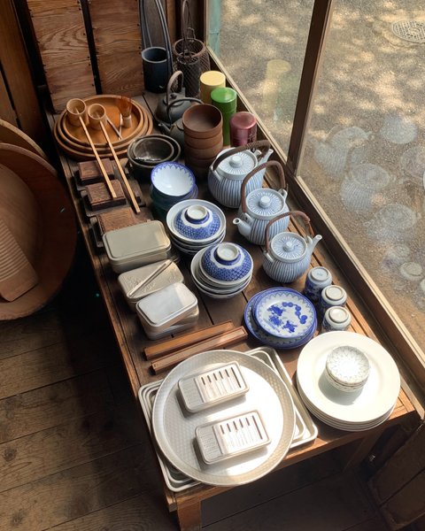 Thumbnail of p-dlt1y62ujse-5b41a16a3d644561 9