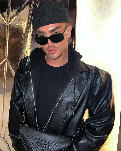 Thumbnail of p-cye1ih5sbpe-5b883bc9ce68403b 0