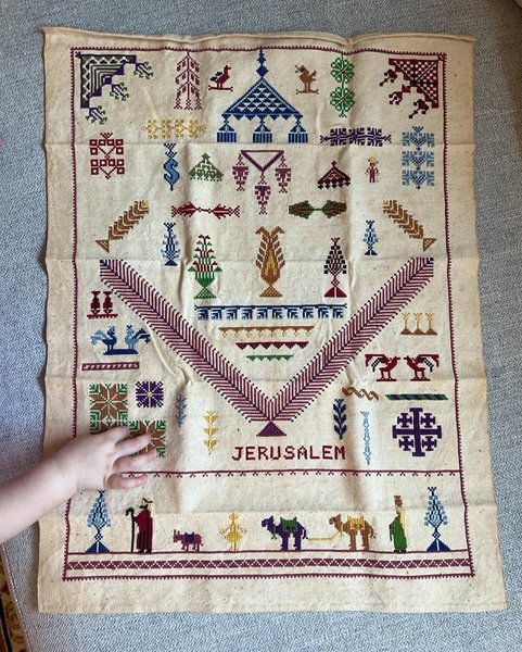 Thumbnail of c-3a3ds8kq-5bc8559bb5464106 0