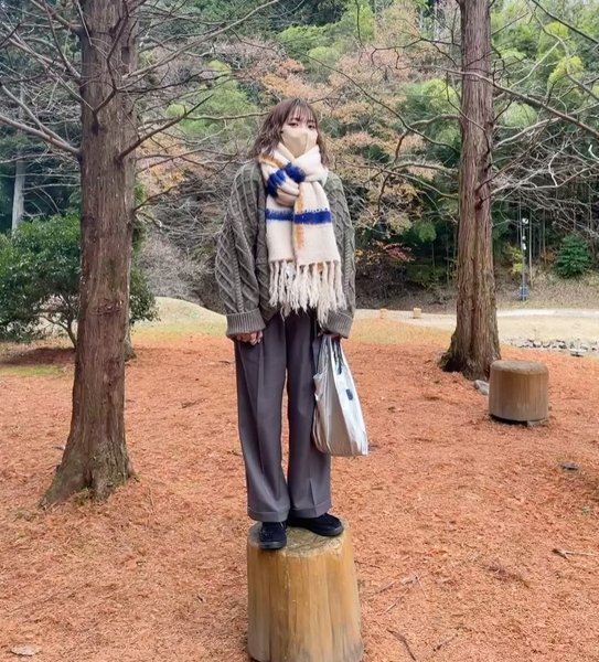 Thumbnail of clqrf-fhdzv-5be29d76a1624335 1