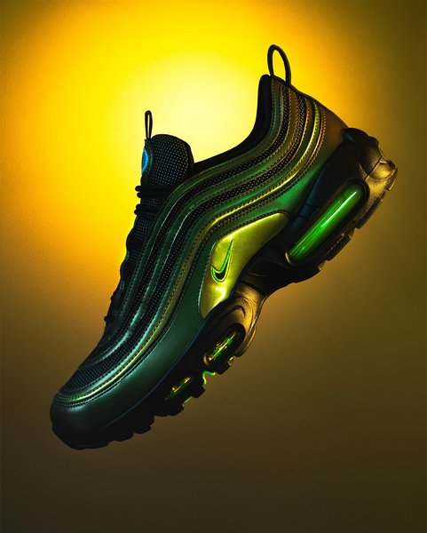 Thumbnail of dhl2g-lvorn-5c3ac185a3d44cea 0