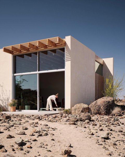 Thumbnail of c-iviiirkxp-5c578fce76c94454 7