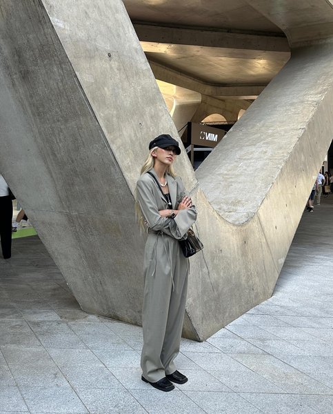 Thumbnail of p-cxqpojzrkzb-5cb5fe2d67e34b3f 4