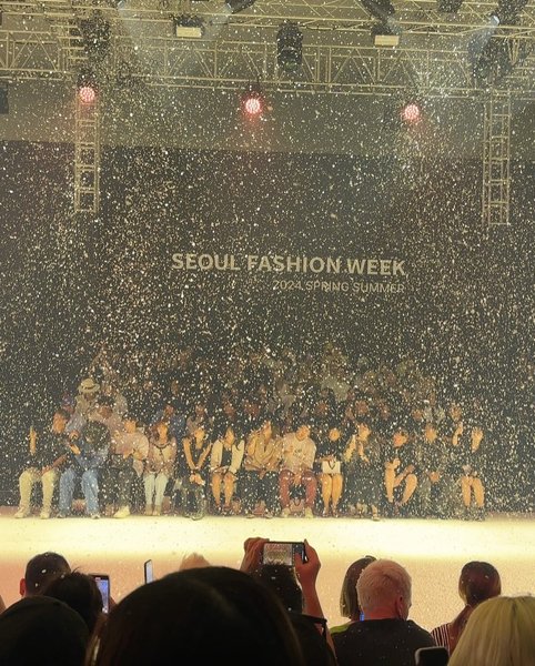 Thumbnail of p-cxqpojzrkzb-5cb5fe2d67e34b3f 5