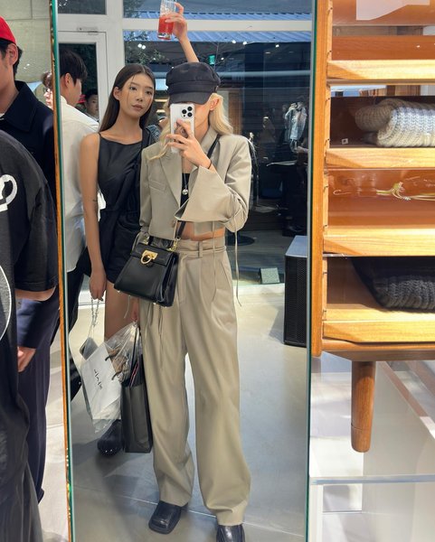 Thumbnail of p-cxqpojzrkzb-5cb5fe2d67e34b3f 7