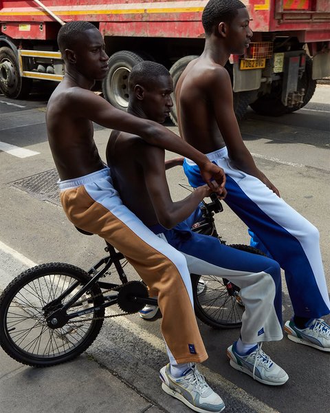 Thumbnail of bmtz9-knhg8-5cbe0ad6b0d2469a 3