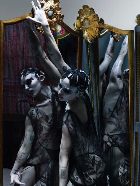 Thumbnail of do-iipzcexy-5d9fd3923f41422e 2