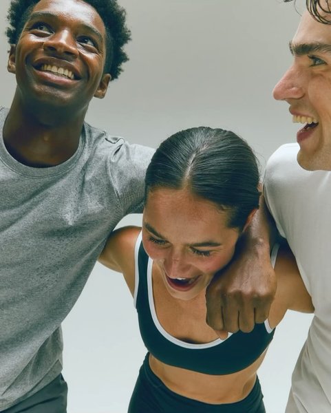 Thumbnail of p-c92syvocpiw-5dce231c60b44d48 3