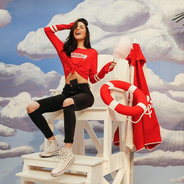 Thumbnail of p-bflyeibl2ai-5e1bb32f147542b3 0