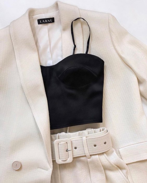 Thumbnail of www-x-com-femmeduart-status-1197584571778420738-5f58c07f5d7e4ac6